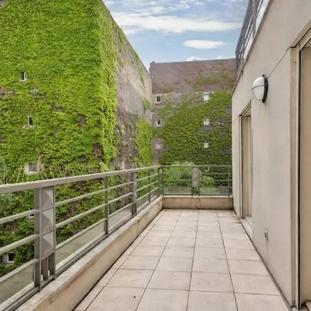 Spacieux 2 Et Terrasse *